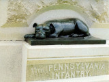La statue de Saillie, la mascotte canine du 11ème régiment d'infanterie de Pennsylvanie, à Gettysburg (États-Unis)
